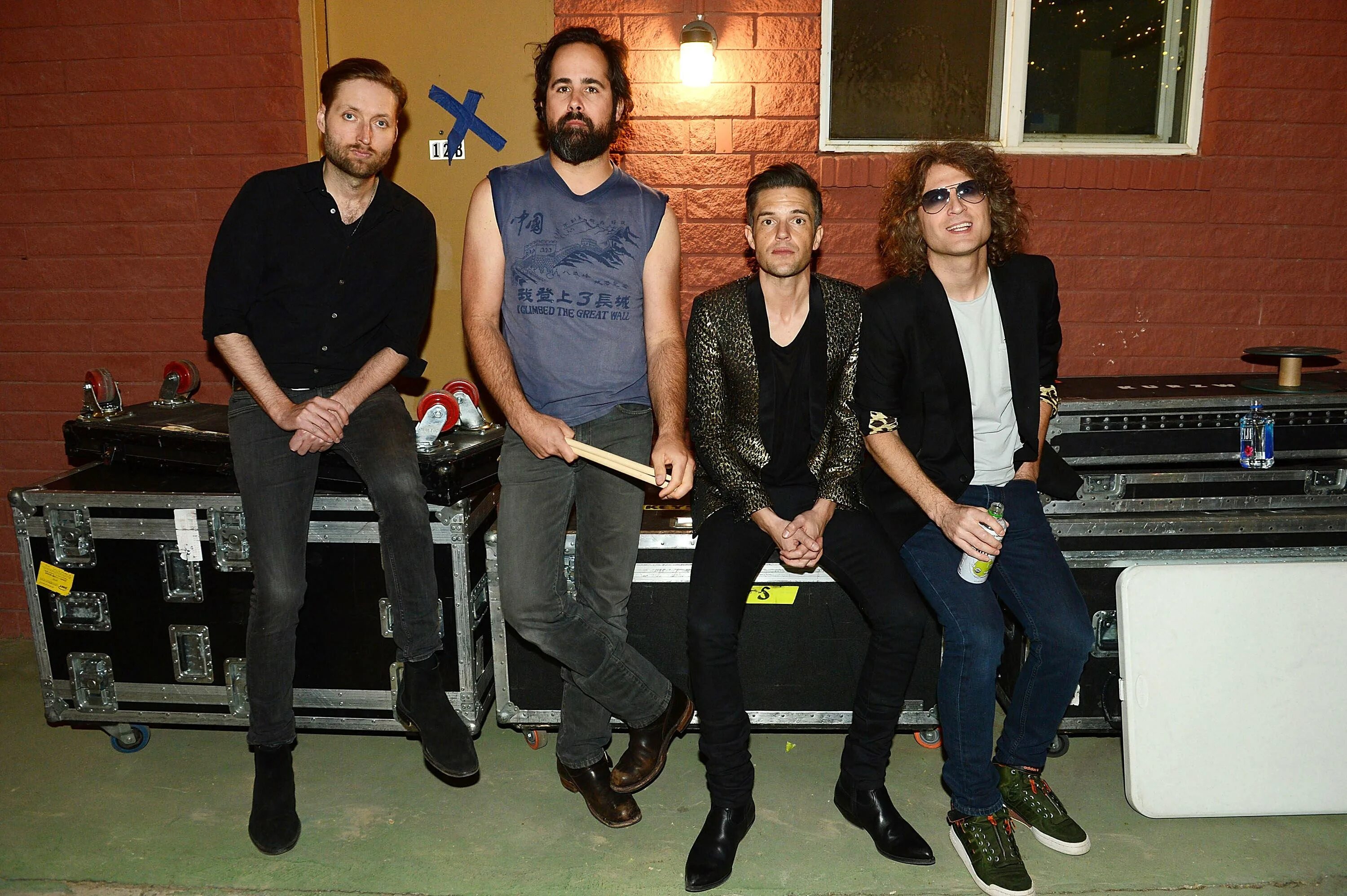 The killers bright light. Киллерс группа. the killers 2025. солист группы the killers.