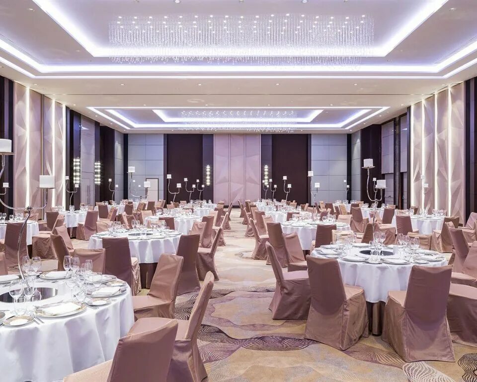 Hyatt regency petrovsky park. Park hyatt regency. Hyatt regency moscow petrovsky park конференц зал. Хаят петровский редженси. Park hyatt regency.