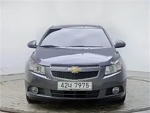 272 229