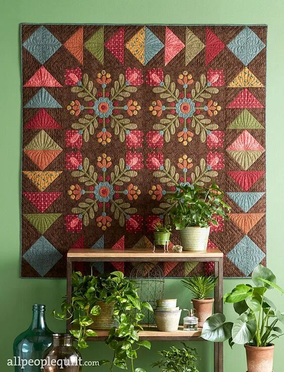 алиса сметанина пэчворк. пэчворк панно. настенный пэчворк. лоскутное панно на стену. лоскутный ковер на стену.