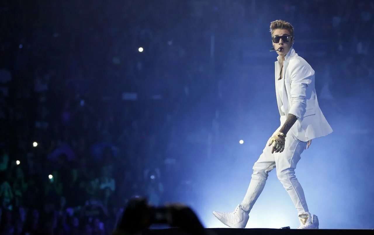 Justin bieber believe tour. Джастин бибер 2012. Bieber believe. Джастин бибер 2015 концерт. Justin bieber believe tour.