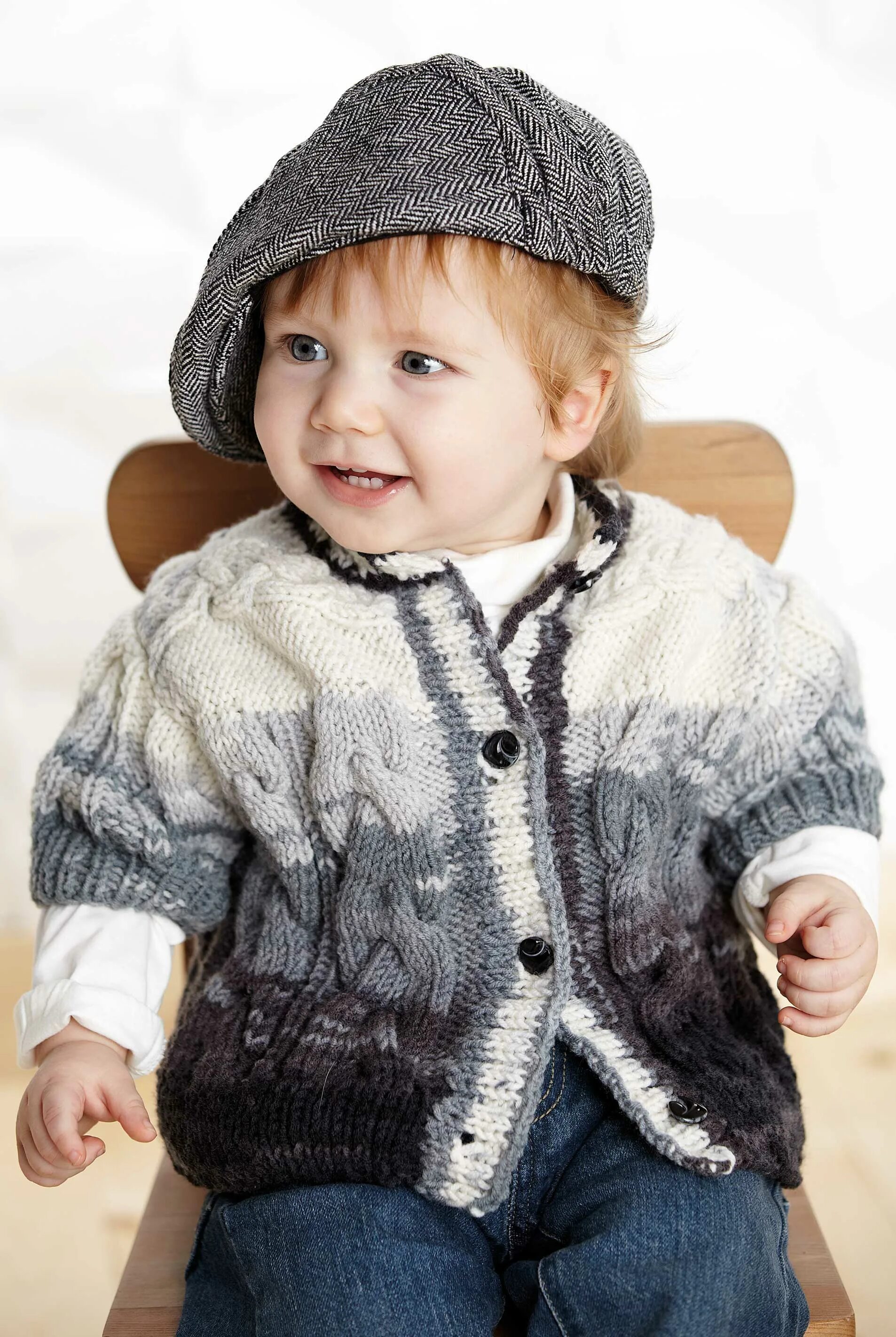 Вязаная одежда мальчиков. Вязаная одежда мальчиков. Вязаная одежда мальчиков. Вязаный костюм для мальчика. Свитер для малыша.