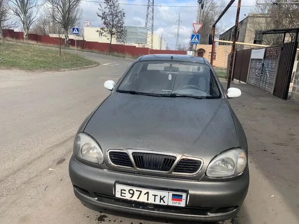 Новоазовск машина. Пункт пропуска успенка днр. Ваз днр. Новоазовск машина. Новоазовск сегодня 2022.