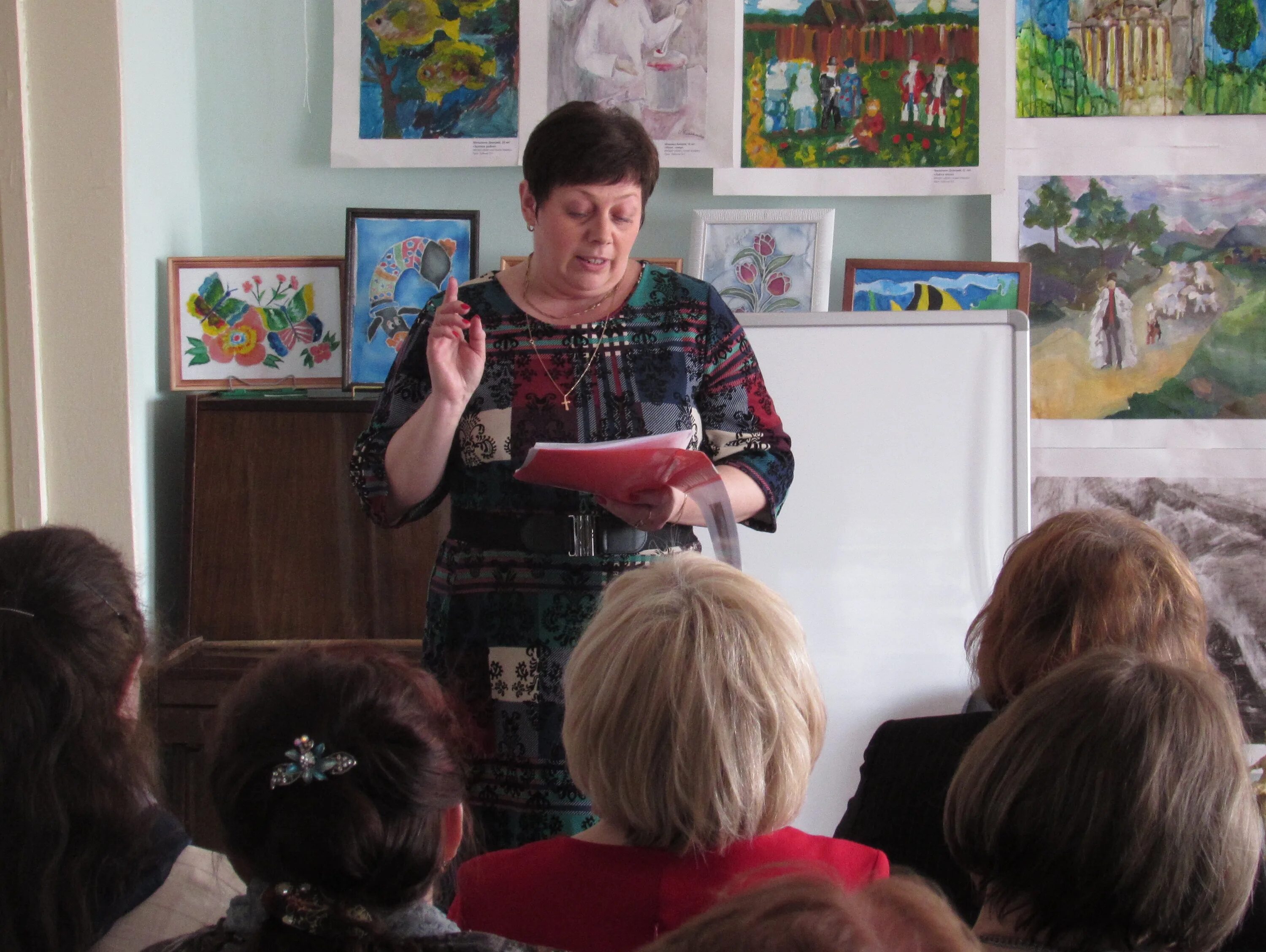 Городская библиотека усмань. Сельская библиотека. Детская библиотека новая усмань. Библиотека новая усмань. Библиотека новая усмань.