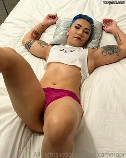 Jessica Andrade nude 33.