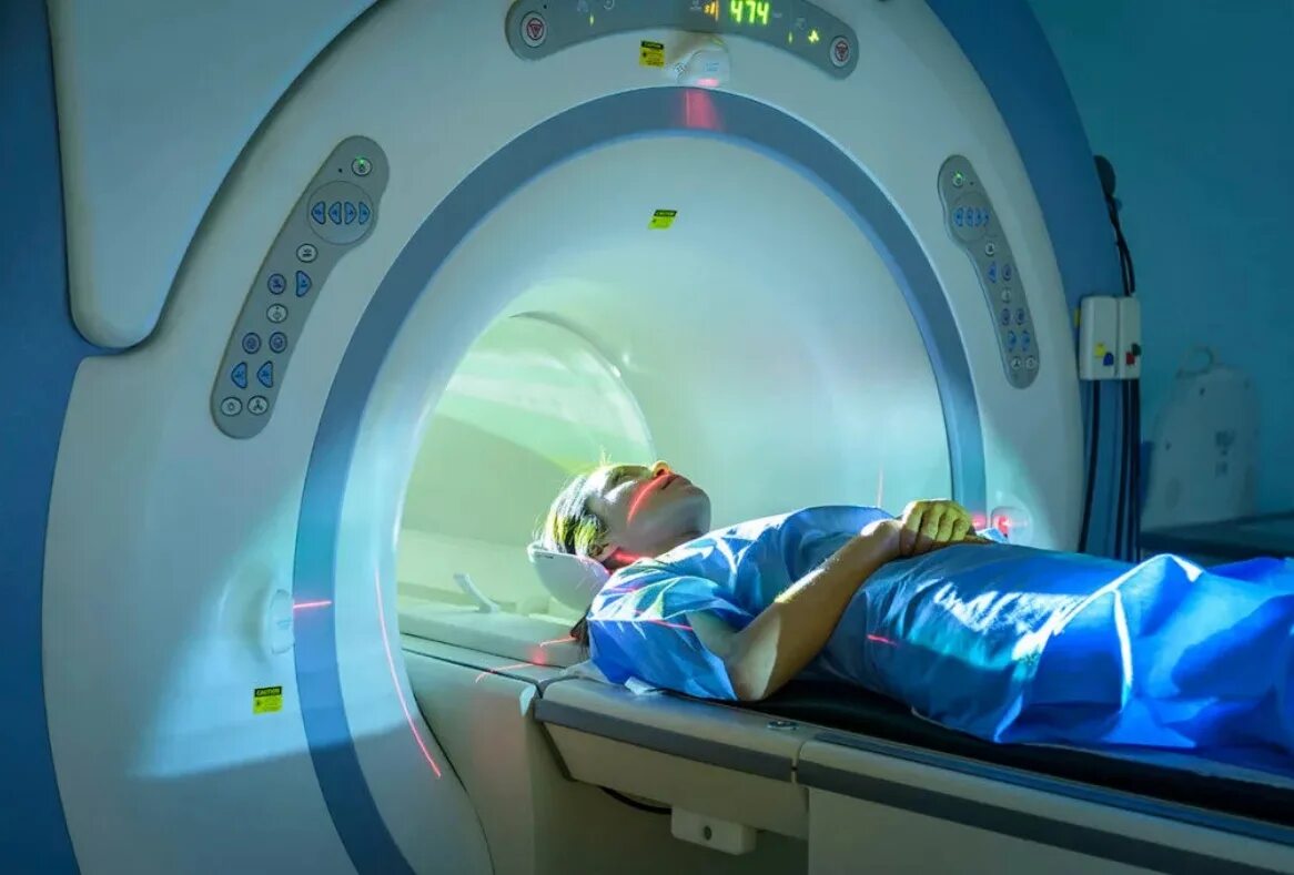 Мрт головного мозга аппарат томограф. Магнитно-резонансная томография (мрт). Кт головного мозга.