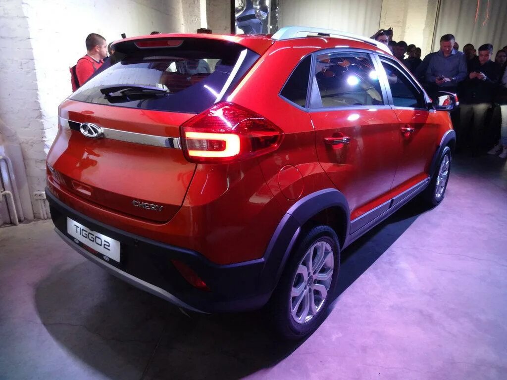 Тигго 2 обзор. Чери тигго 2. chery tiggo 2 2017. chery тигго 2 про. чери тигго 2 2017.