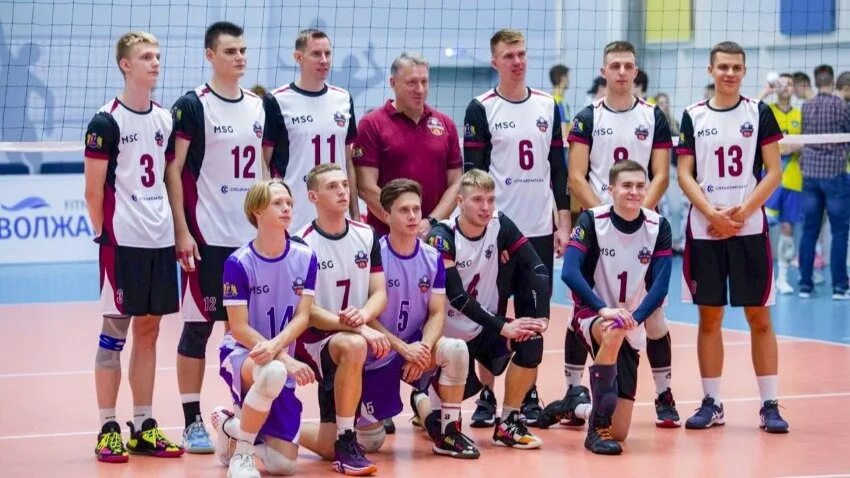 Иваново волейбол шуяночка. Волейбол. Волейбольная команда иваново. Волейбольный клуб иваново. Шуйские волейболистки.