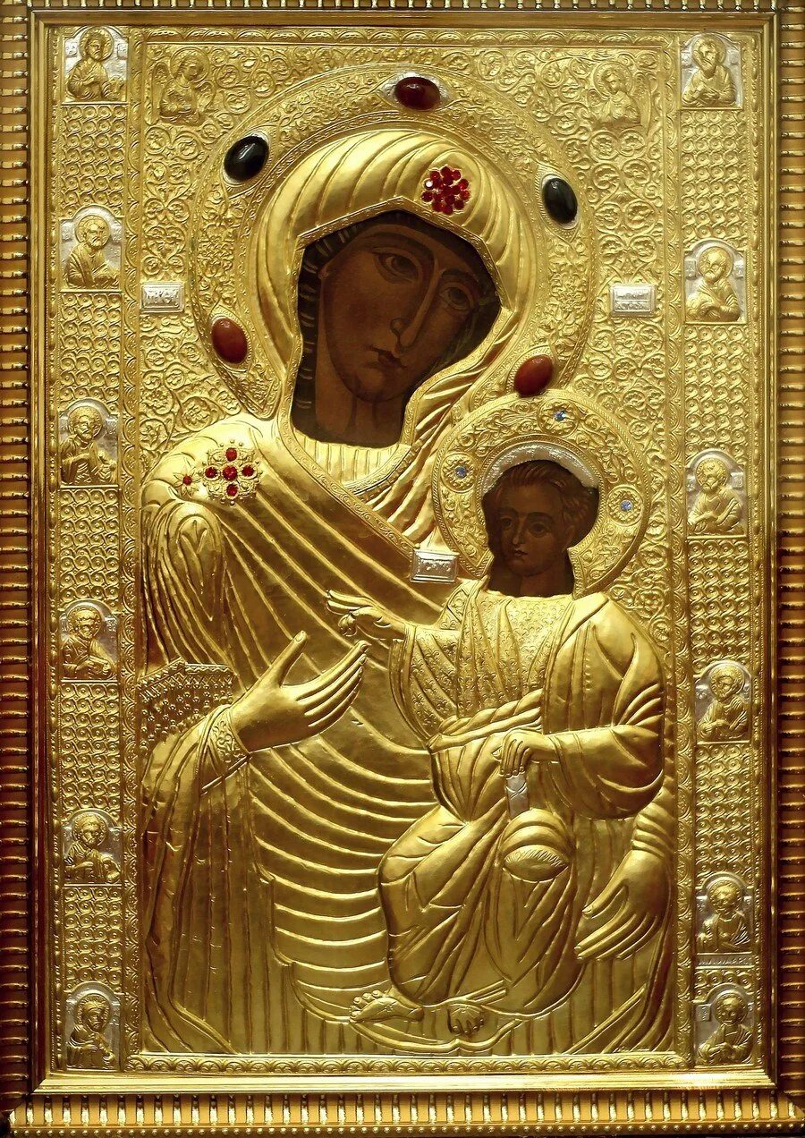 Где можно увидеть иконы. Мироточивая икона умягчение злых сердец. Отрада и утешение икона божией матери ватопед афон. Казанская икона божией матери. Где можно увидеть иконы.