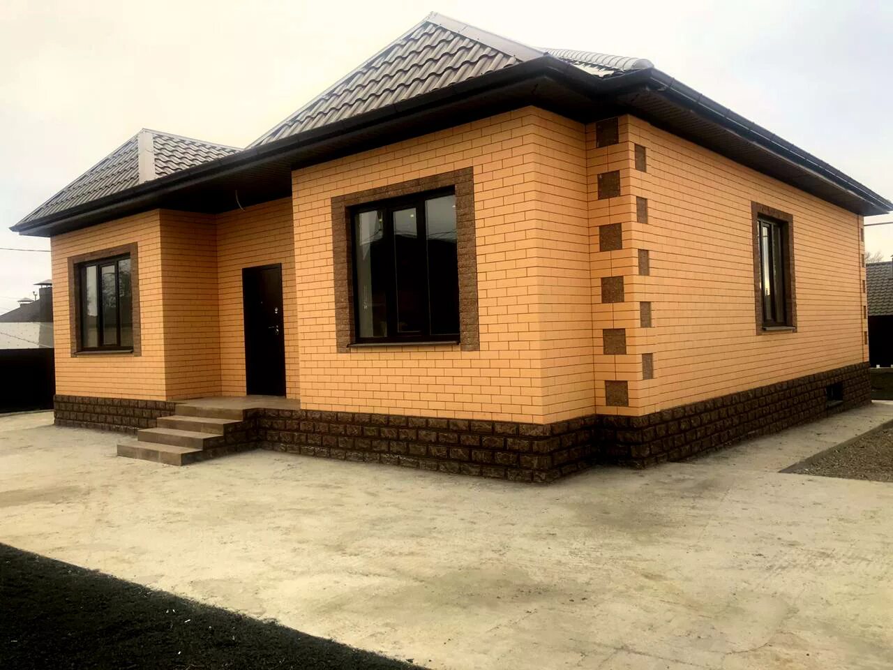 Снт орловка ставрополь. Дом в ставрополе. Продается двухэтажный дом. Ростовская область ст. Дома в ставрополе.