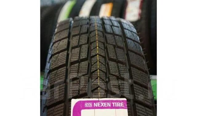 Автомобильная шина roadstone winguard ice suv 265/60 r18 110q зимняя. Nexen win-ice suv 285/60r18 116q. Nexen winguard ice suv r18. Шина roadstone winguard ice suv. Nexen winguard ice suv r18.