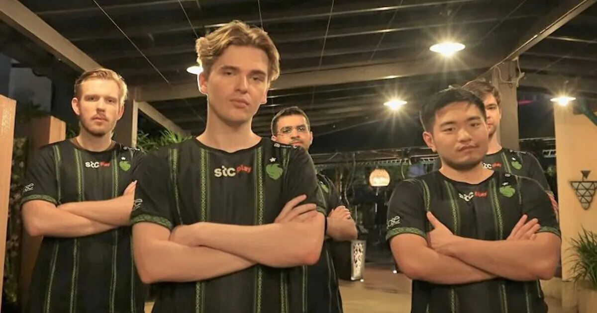 Дота 2 team spirit. Тим спирит интернешнл 2021. Falcons team cs. Team spirit falcons dota 2. Чемпионы дота 2.