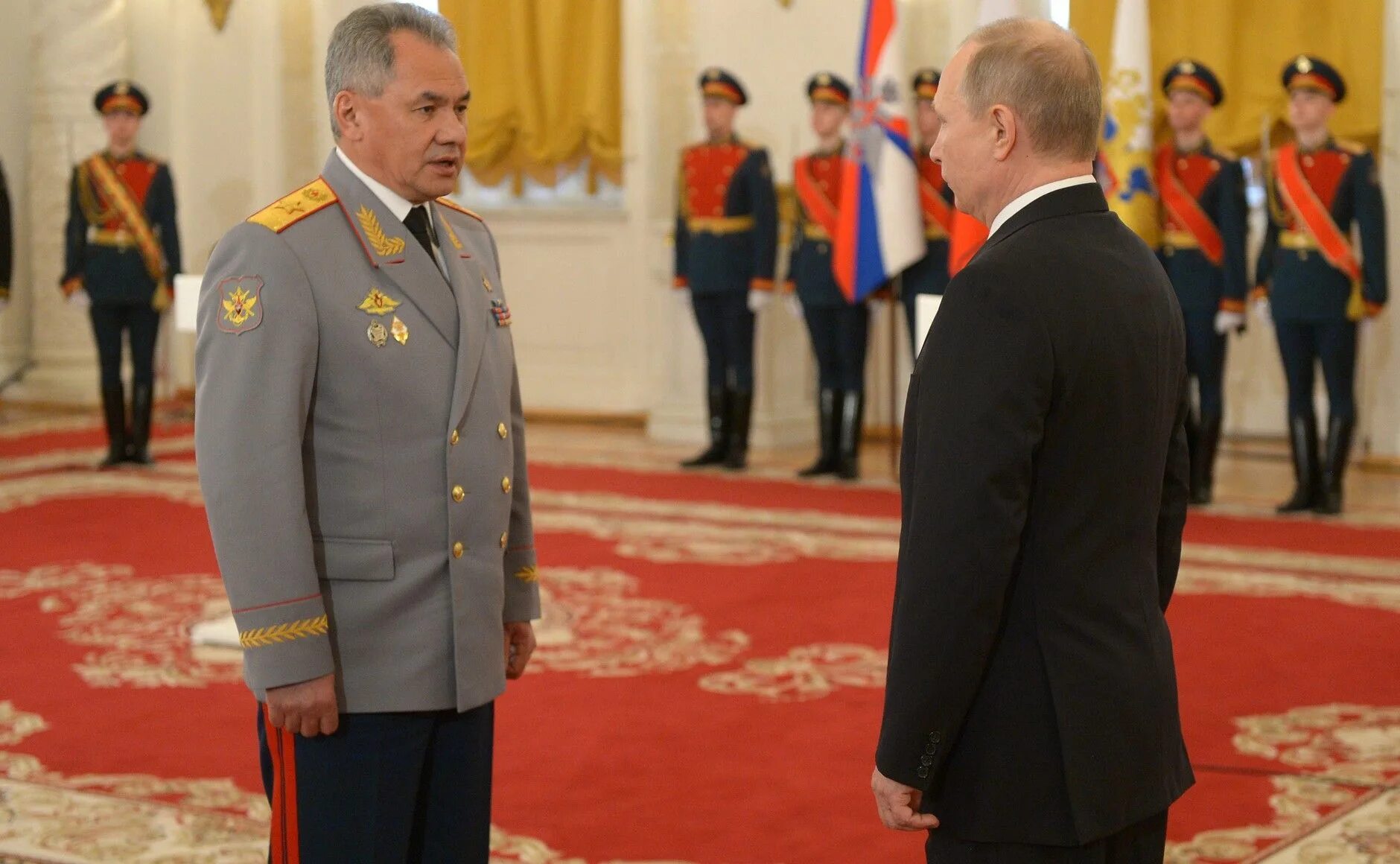 Министр обороны Шойгу с генералами фото в Кремле.