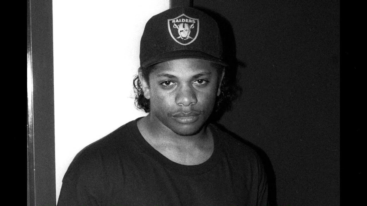 Рэпер eazy e райдер. Feat eazy e. Feat eazy e. A. N.