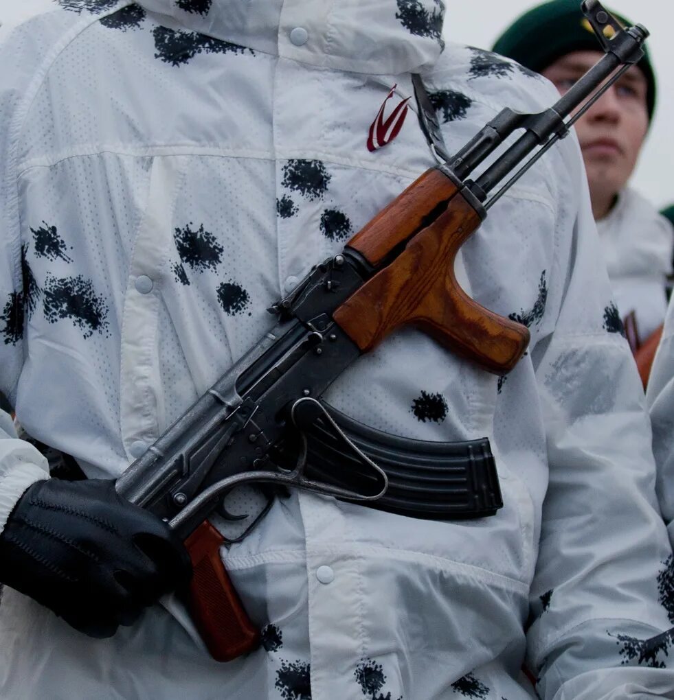 Pm 90. Румынский автомат pm md 63. Пульсометр beurer pm90. Pm md. Часы beurer pm90.