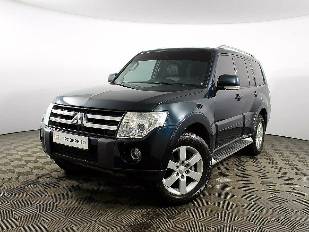 2. Pajero 4 3. Mitsubishi pajero 4 черный. Паджеро 4 черный в тамбове. Паджеро 300.
