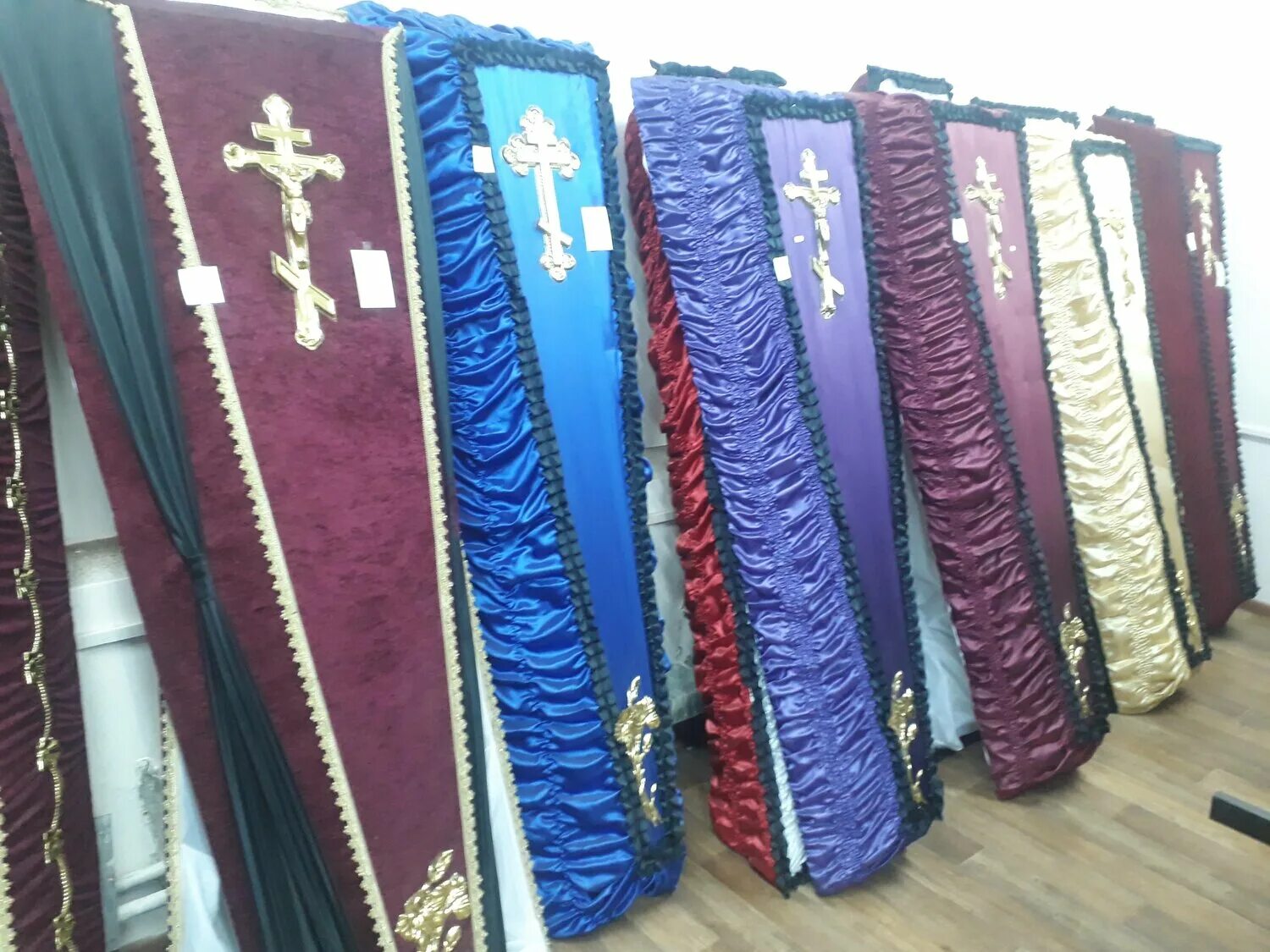 симбирск ритуал сервис. смета на ритуальные услуги. ритуальное агентство. агентство ритуальных услуг. гроб комбинированный четырехгранный.