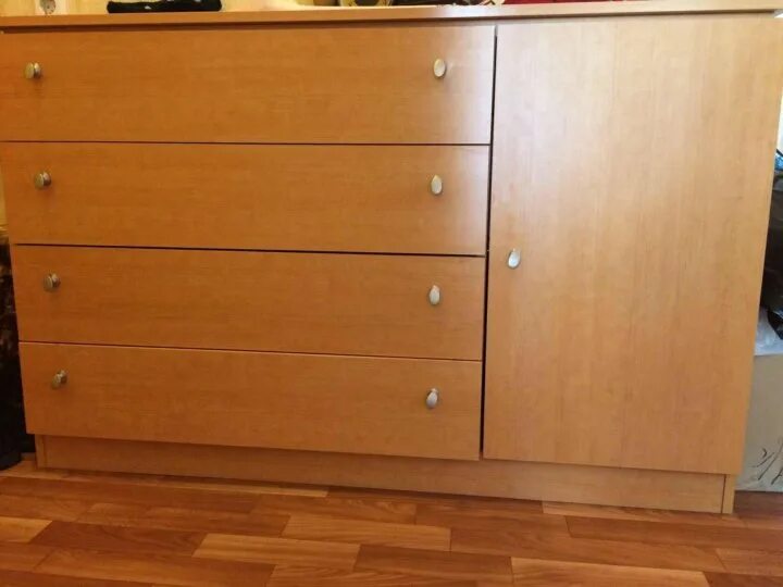 Комод от стенки. Авито комоды бу. Авито комод б у недорого. Самый дешевый комод юморка. Серпухов.