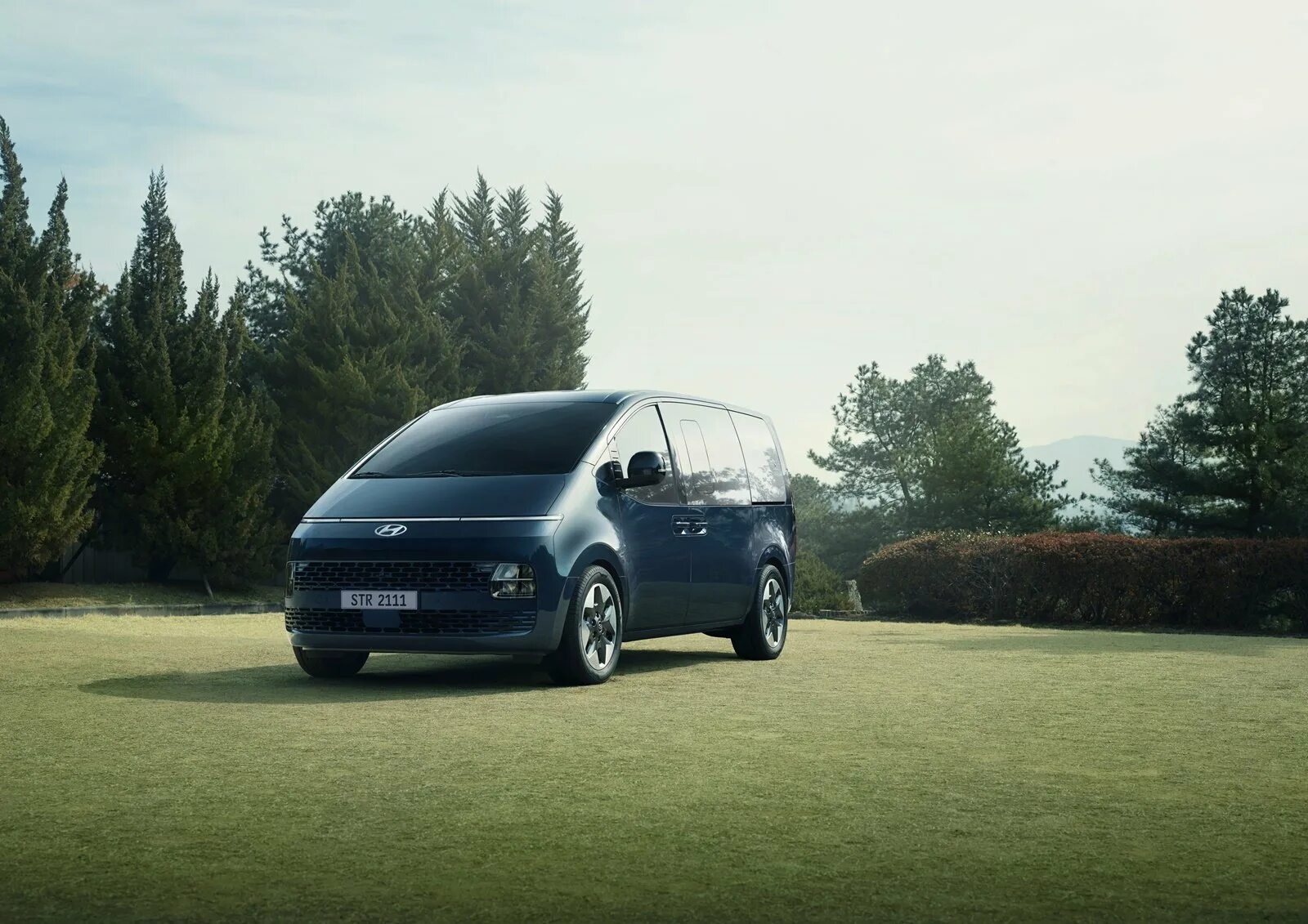 Хендай стариа раскраска. Staria hyundai минивэн 2021. Staria hyundai ттх. Hyundai staria размер. Hyundai staria 2022.