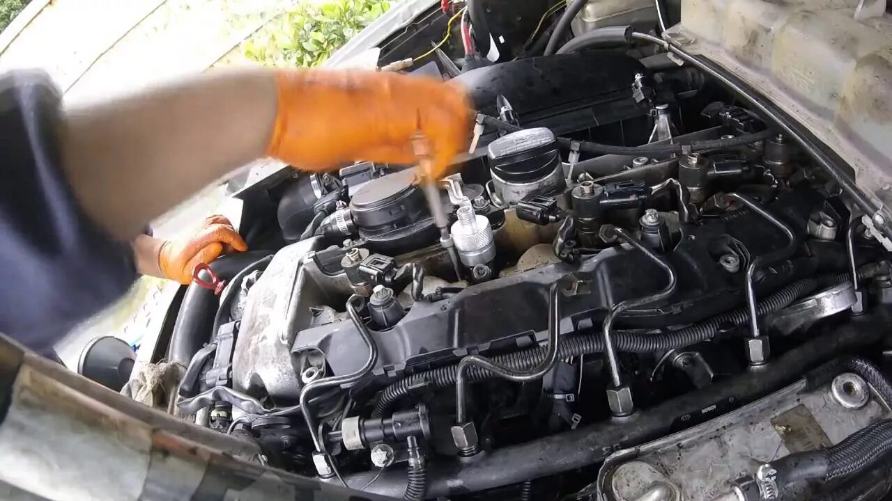 Как снять форсунку на дизельном ягуаре Как снять форсунки на Vivaro 2.0 M9r780 Страница 16 Vivaro \ Movano Опель