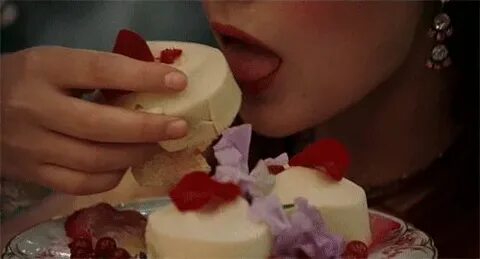 Гифки сладкое