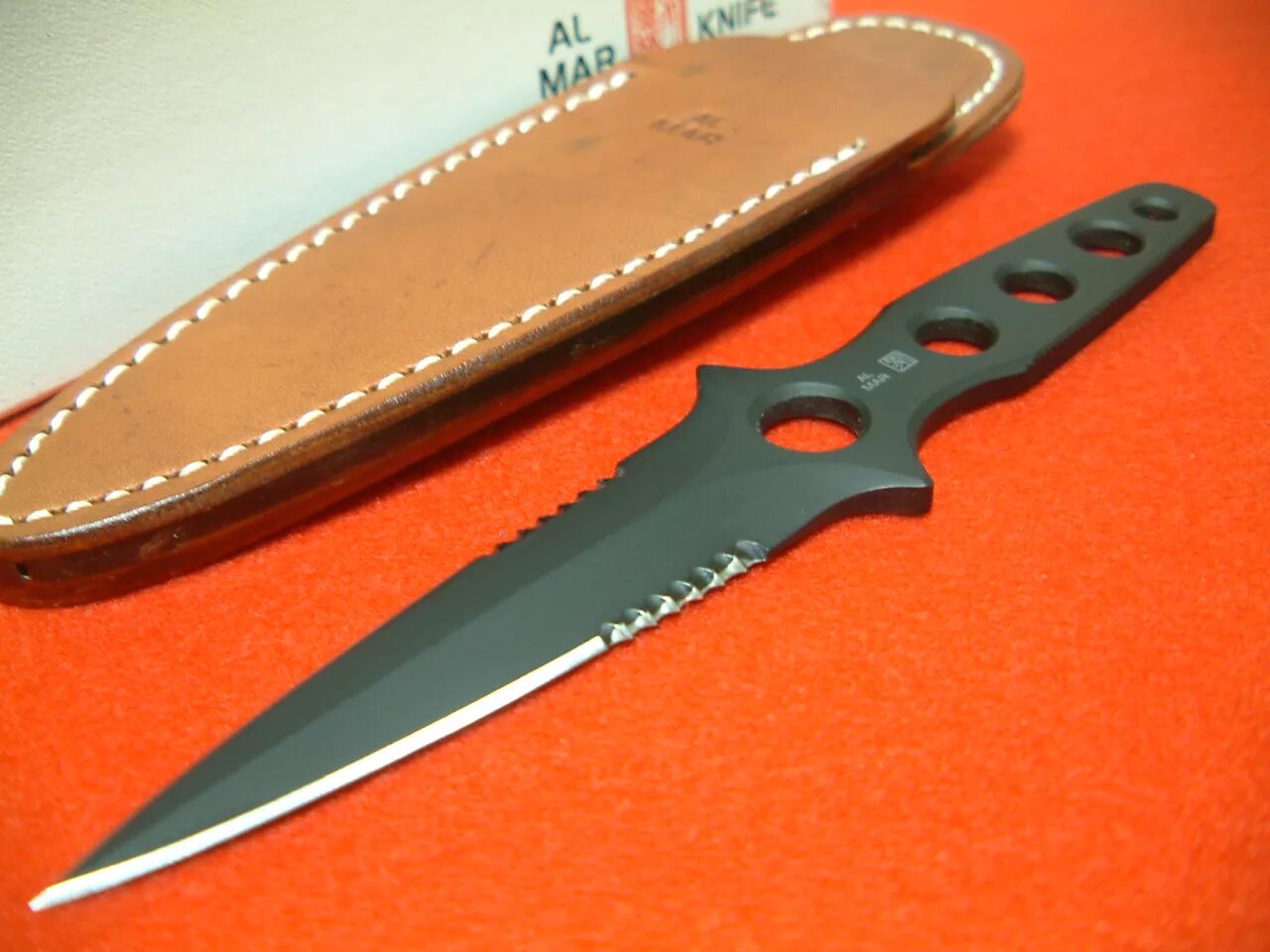 Нож с 5 лезвиями. Необычные ножи. Боевые ножи. Необычные формы ножей. Боевые метательные ножи.