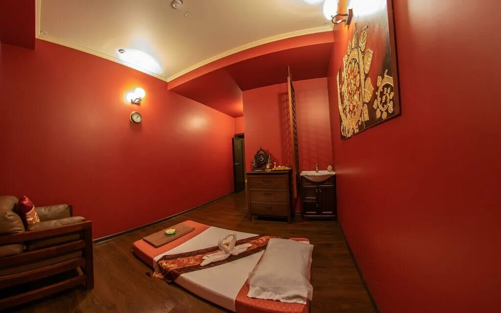 Центр тайского спа пенза лозицкой. Термы тайский спа салон. Crown thai spa пенза. Спа на день всех влюбленных. Тайский спа-салон grand thai spa, пенза.