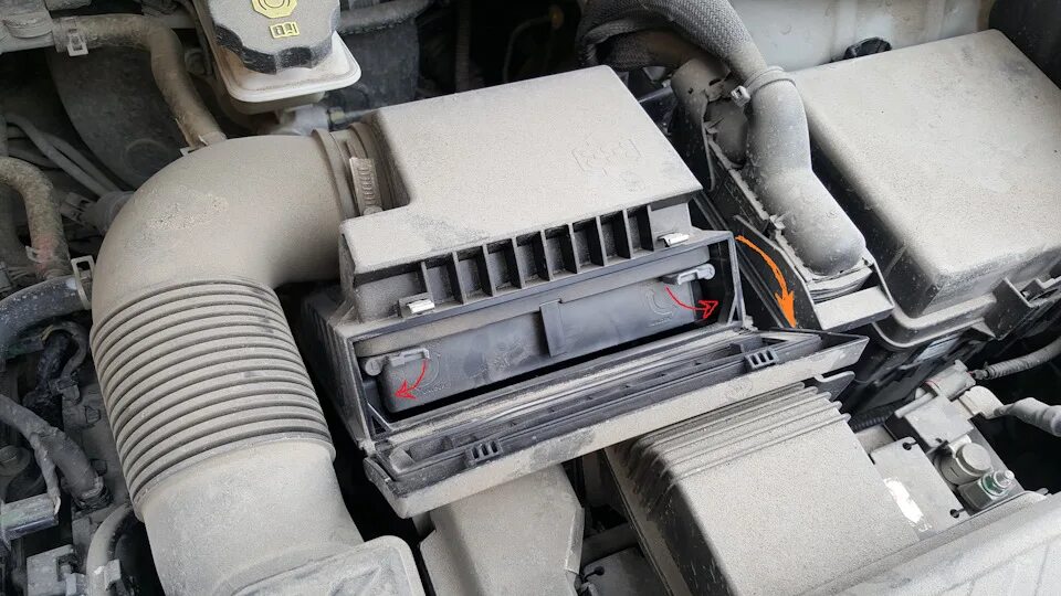 Салонный фильтр. - KIA Sportage (3G), 2 л, 2012 года плановое ТО DRIVE2