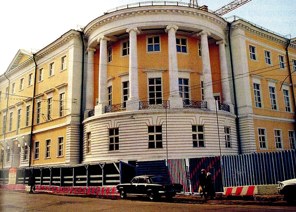 Училище живописи ваяния и зодчества в москве 1832. Дом юшкова (российская академия живописи, ваяния и зодчества). Юшков дом на мясницкой. ). Юшков дом на мясницкой.