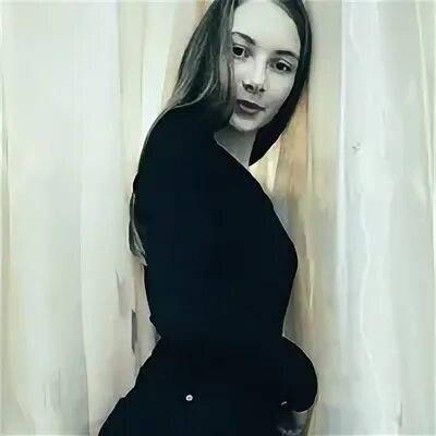 Настя младше тани