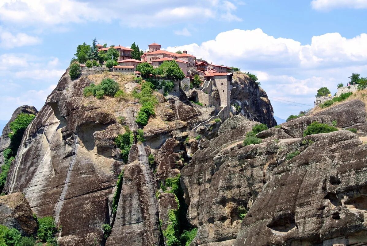 метеоры презентация. каламбака). метеоры монастырь святого стефана экскурсия. монастырь мегала метеора греция. монастырь русану монастыри метеоры.