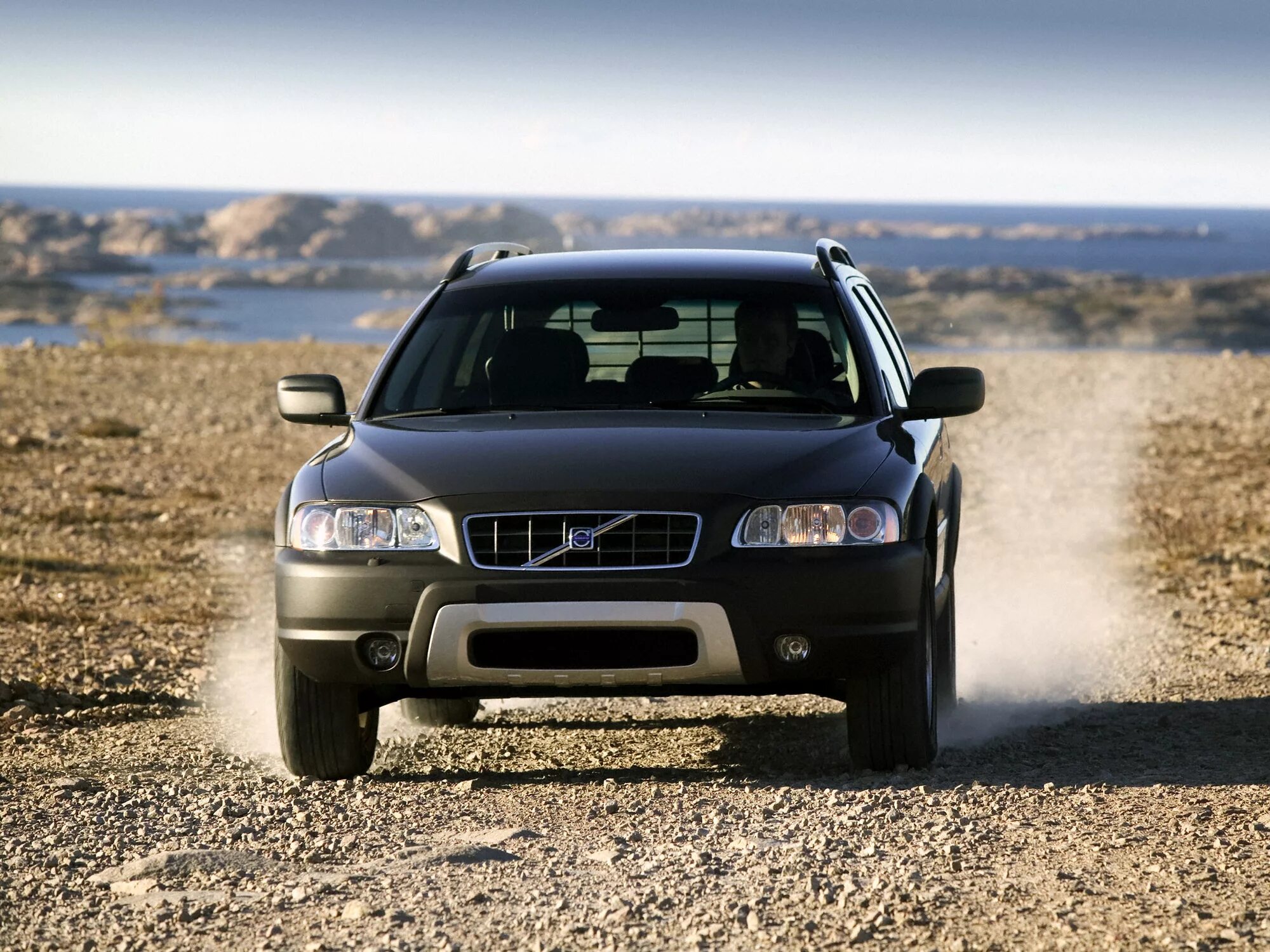 Volvo xc70 поколения. Volvo xc70 2004. Volvo xc70 2005. Volvo xc70 2003. Volvo xc70 2 поколение Рестайлинг.