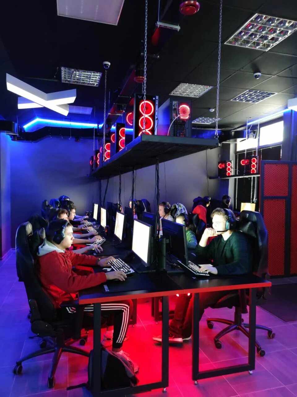 Cyberx, псков. Компьютерный клуб 2022. Cyberx киберклуб вологда. Тула киберспорт. Cyberx киберклуб иркутск.