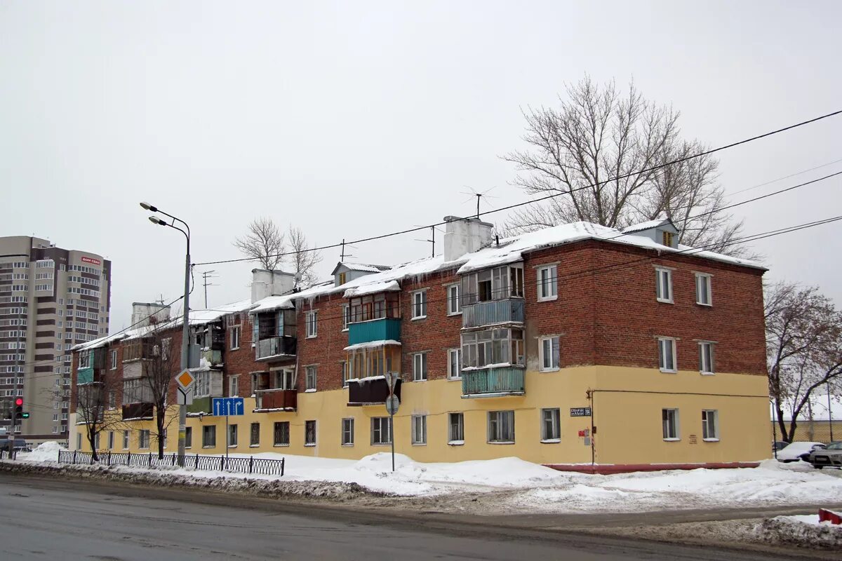 Г казань ул кутуя. Аделя кутуя, 88. Аделя кутуя, 2б. Улица аделя кутуя казань. Аделя кутуя ул.