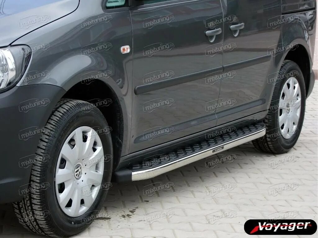 Пороги vw caddy. Накладки на пороги фольксваген кадди. Труба на фольксваген кадди. Пороги кадди. Пороги кадди.