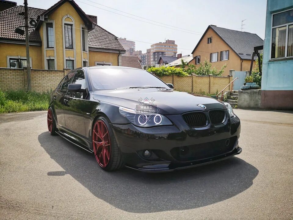 BMW 5 е60. BMW m5 e60. БМВ е60 2015. БМВ е60 м. Обвес е60