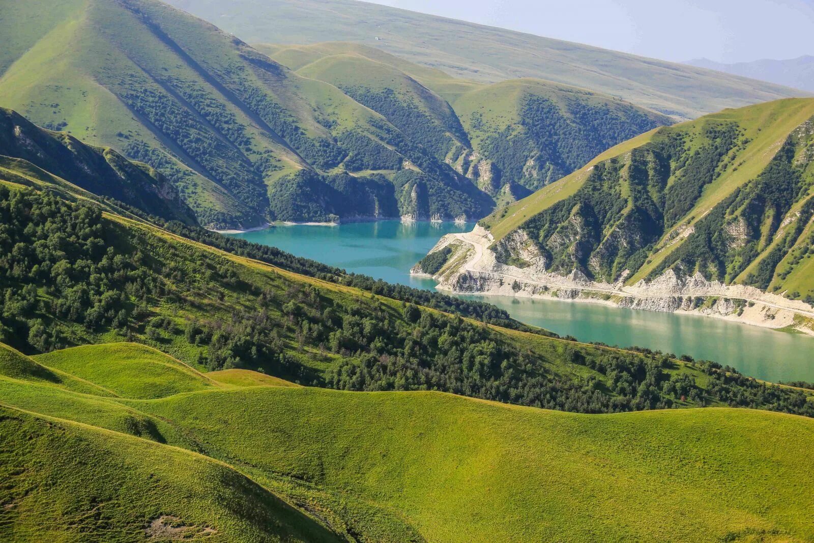 Кезеной ам Чечня. Кезеной ам Хой. Озеро Кезеной ам. Озеро в Чечне Кезеной ам.