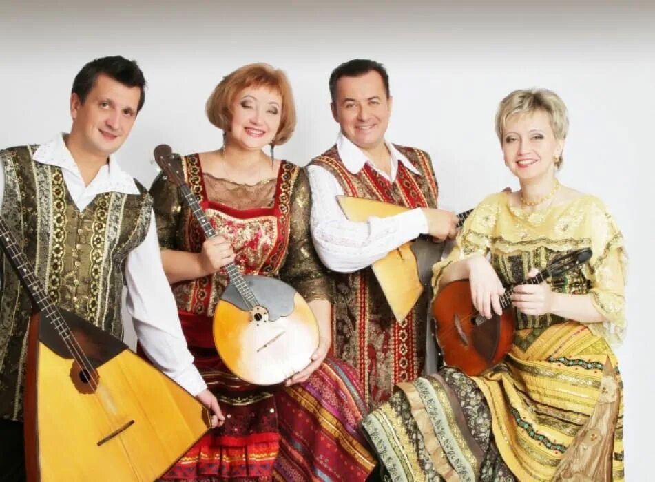 Музыканта ансамблиста. Русский народный ансамбль. Музыкальный фольклор. Группа виа земляне. Ансамбль русские узоры.