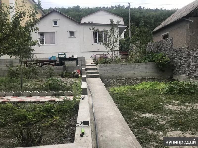 Погода кизиловое симферопольский. Севастополь кизиловое дом 203. Дом в кизиловке. Село кизиловка симферопольского района. Погода кизиловое симферопольский.