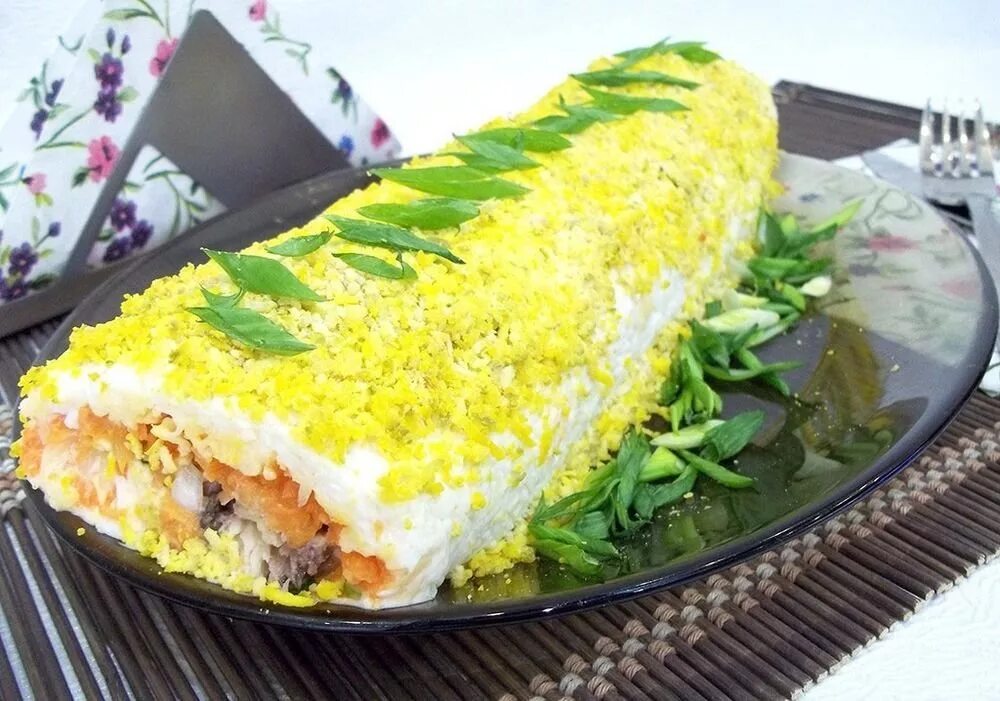 мимоза с сардиной. мимоза с сайрой. эрвин салат мимоза. Salat мимоза. мимоза с сайрой.