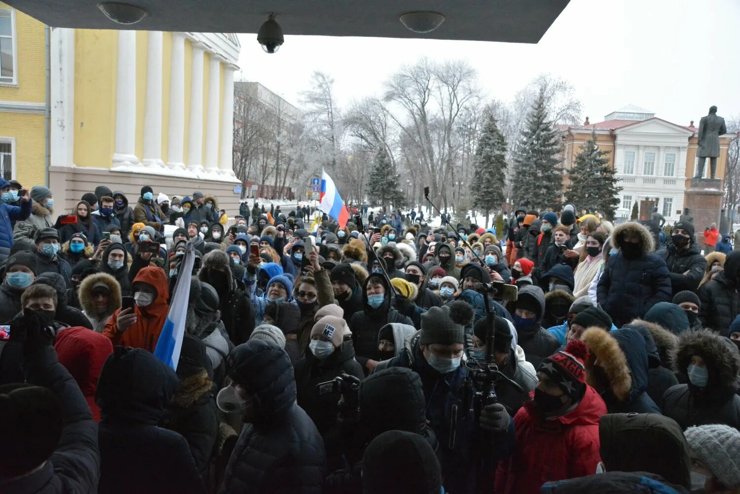 Митинг. Протесты в Саратове. Митинг протеста. Митинг в Саратове сейчас. Дата митингов