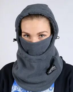Шарф завязанный как балаклава