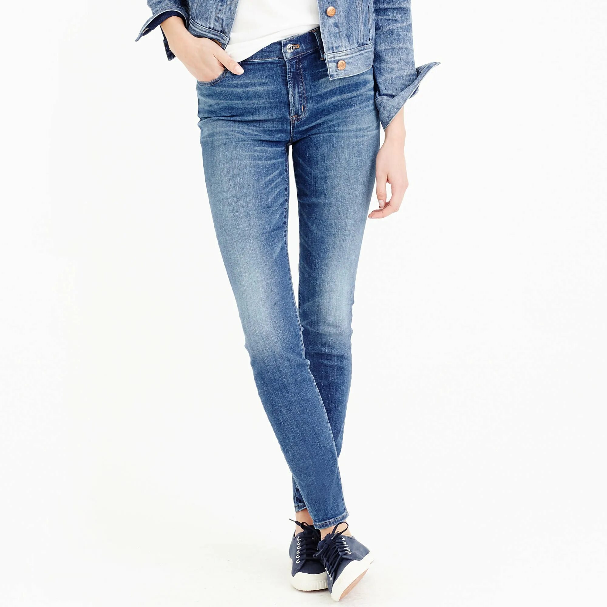 High rise джинсы. Джинсы j. High Rise Jeans. Gigh Rise Jeans.