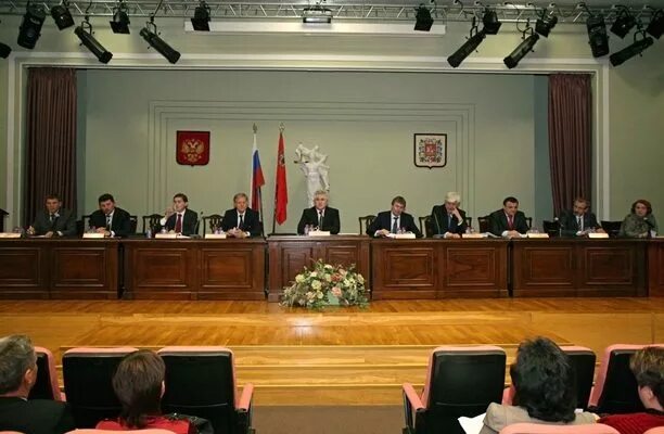 дворец правосудия свердловской области. московский областной суд красногорский район мкад 65-66. забелина орловский областной суд. сайт облсуда. областной суд иваново.