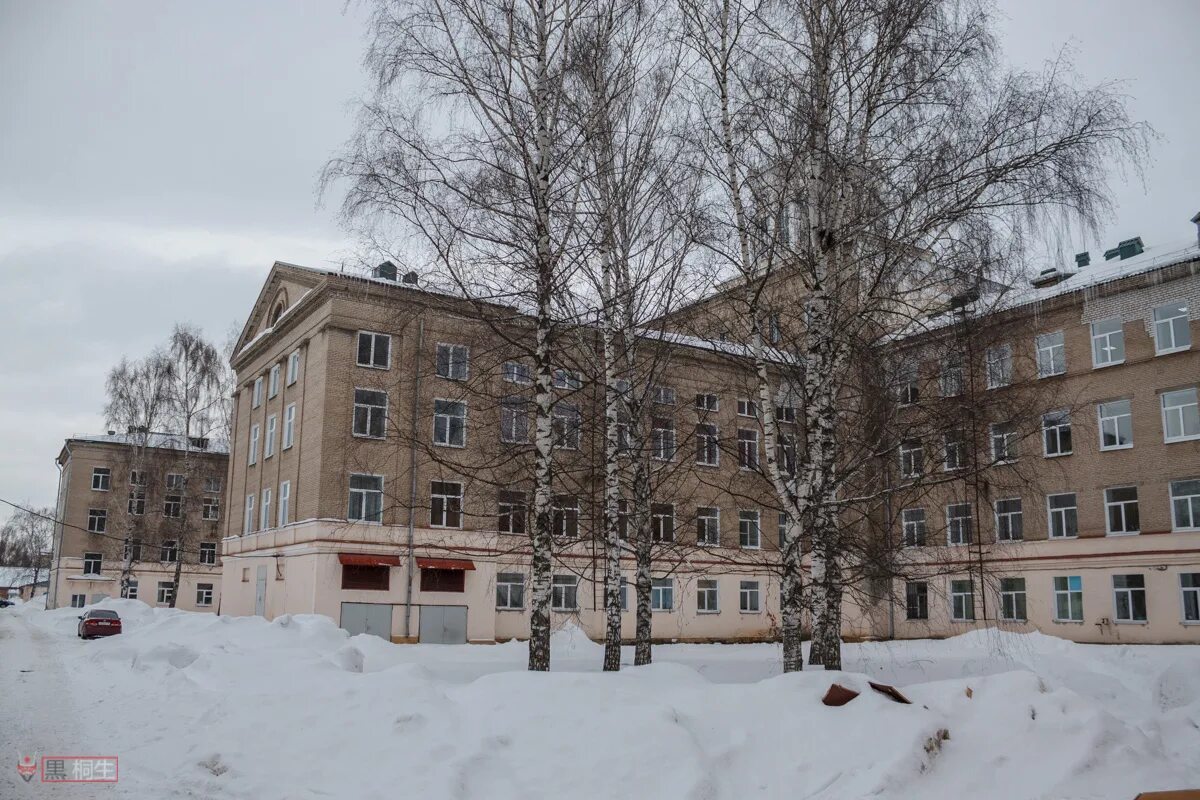Сибирский тракт 35 казань ветеринарная академия. Сибирский тракт 35 казань. Сибирский тракт 35 екатеринбург. Казань сибирский тракт 35 корпус 2. Сибирский тракт 33.