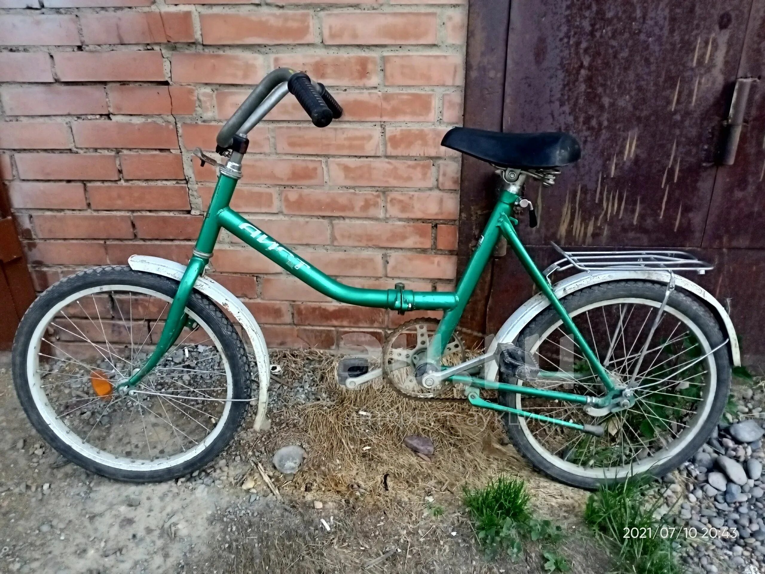 Велосипед аист размер колес. Велосипед ММВЗ Аист. Аист велосипед 2007. Велосипед Аист 20 СССР. Велосипед Аист 1947.