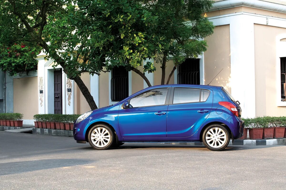 4. Хендай i20 2009. Hyundai i20 1 поколение i. 1 crdi. 1 crdi.