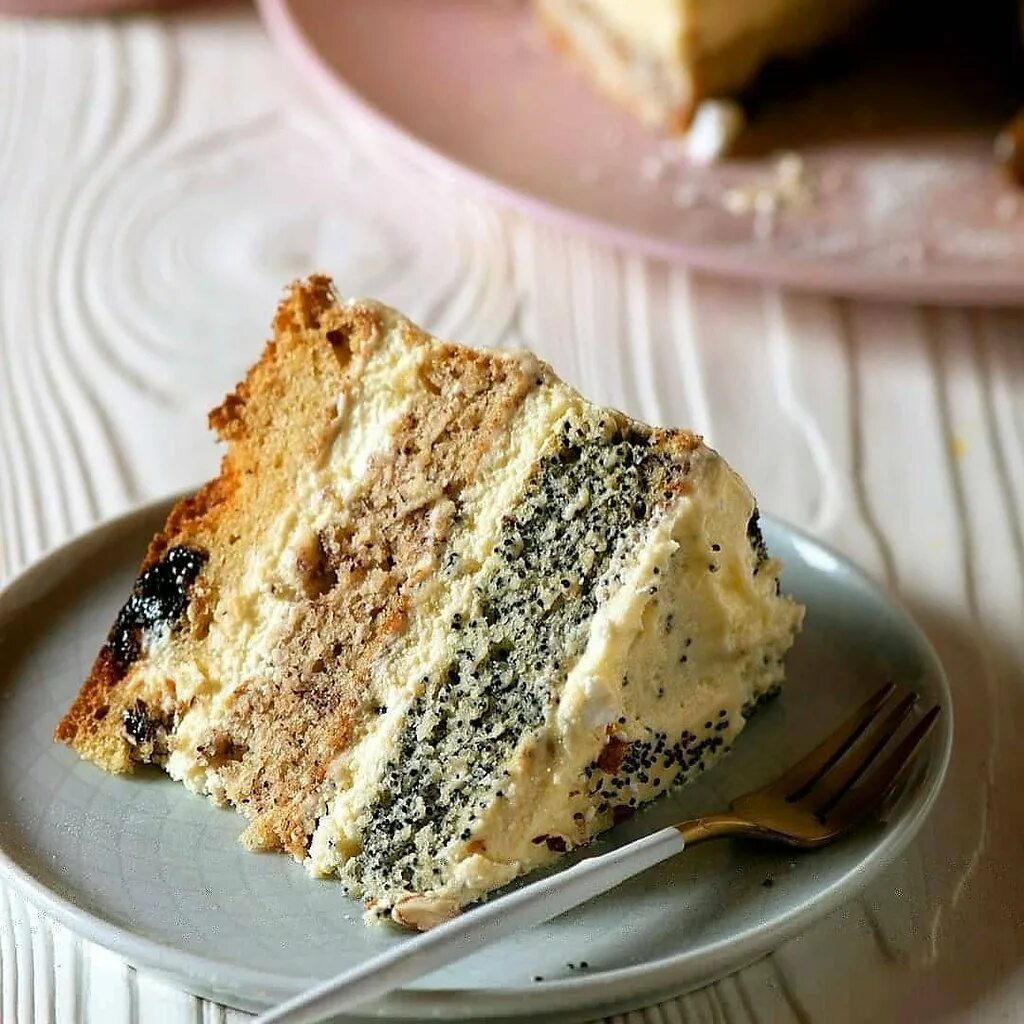 итальянские булочки с маком. крем с маком для торта. мак со сгущенкой. правильная булочка с маком. торт с кремовой начинкой.