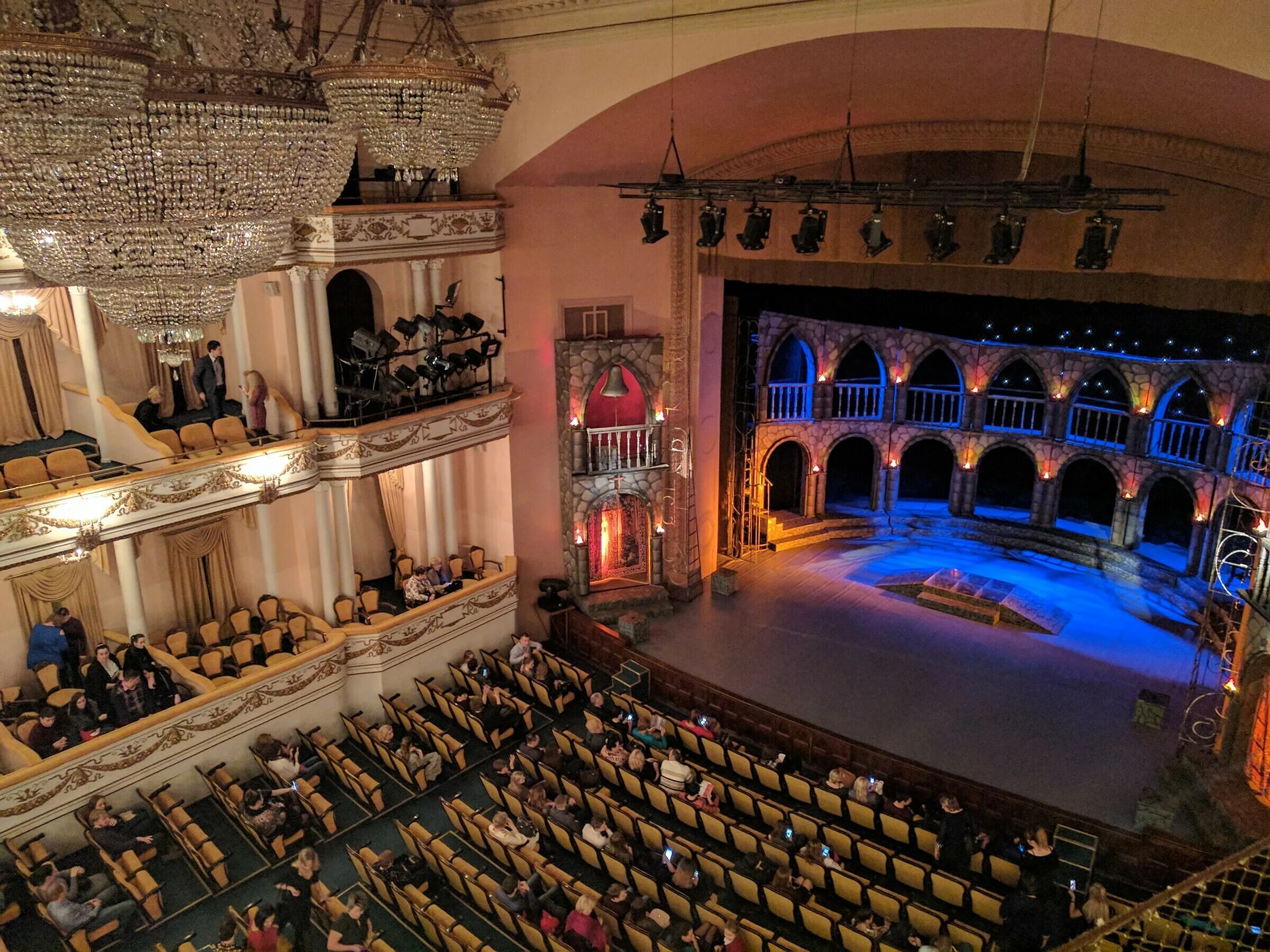 Сайт калининградского драматический театр. Драматический театр кали. Областной драмтеатр калининград. Драмтеатр калининград. Сайт калининградского драматический театр.