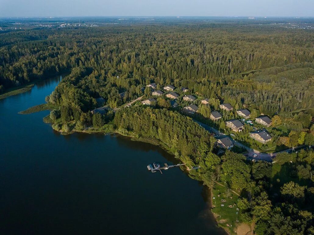 Поселок истринское водохранилище. Кп ривьера на истре. истринское водохранилище ривьера. коттеджные поселки на истринском водохранилище. поселок сосновый.бор истринское водохранилище.